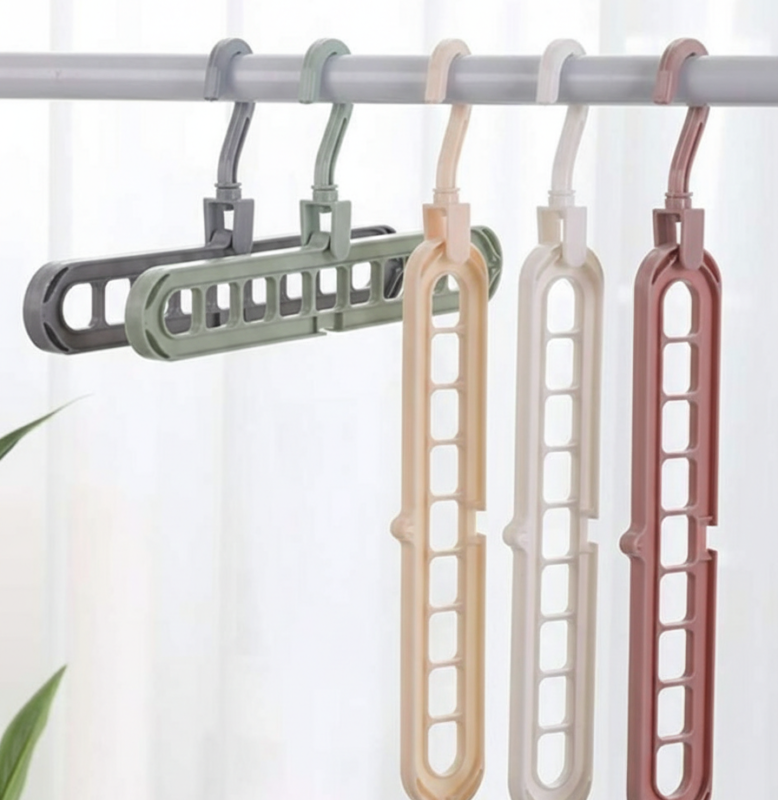 تعليقة ملابس لتنظيم الخزانة