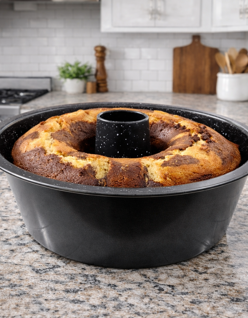 file_00000000016471f8b7845ce1f2fc428b Phoenix قالب كيك دائري بفتحة في الوسط