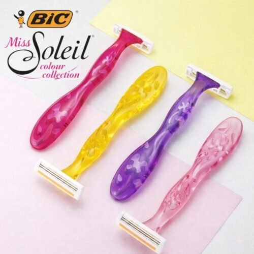 "Bic" Miss Soleil 3-blade shaver with Vitamin E Smooth Shave Colour Collection 4 pcs  - شفر حلاقة