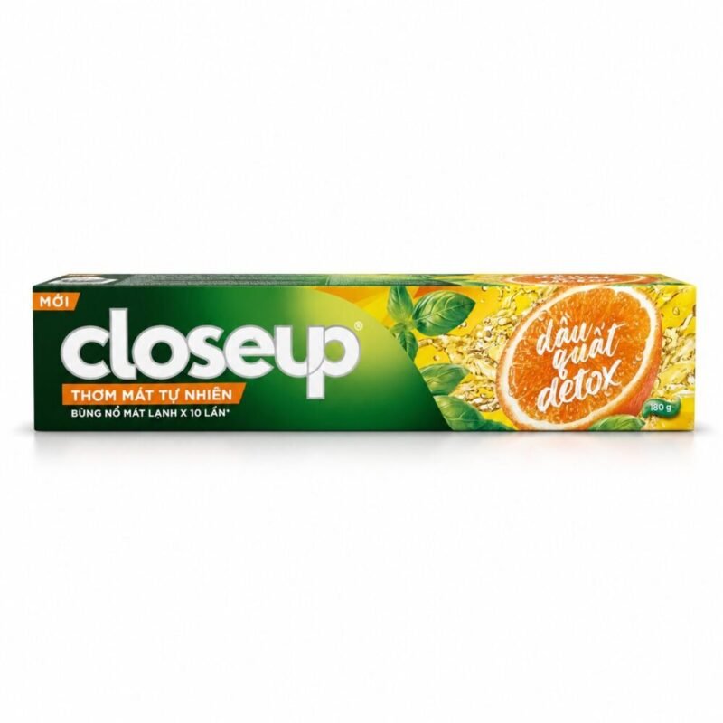 "Closeup" Extra Fresh with Kumquat Detox Oil 180g -  معجون أسنان بنضارة فائقة وإحساس بالبرودة 10 أضعاف