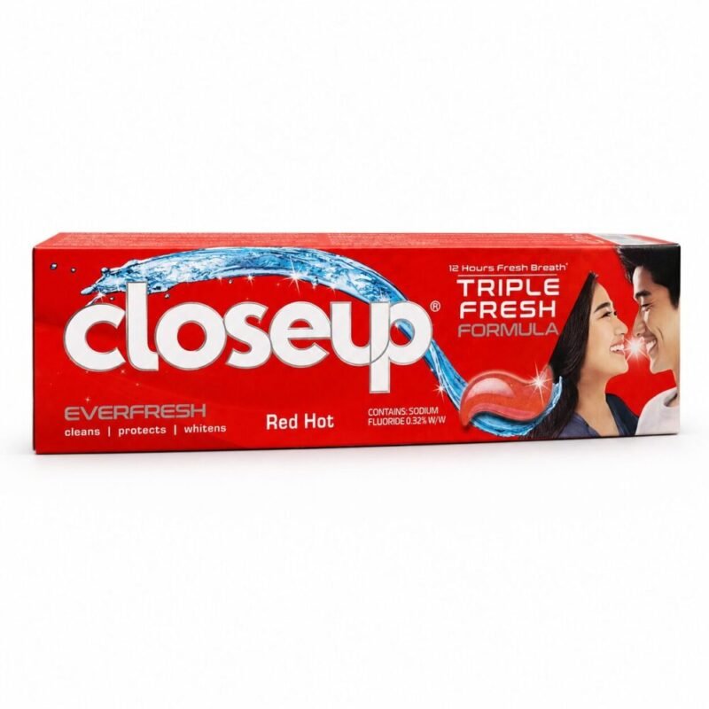 "Closeup" Triple Fresh Formula 100g -  معجون أسنان ينظف ,يحمي ,يبيض وإنتعاش يدوم 12 ساعة