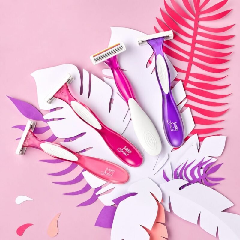 "Bic" Soleil Scent 3-blade shaver with Vitamin E Extra Smooth Shave 6 pcs - شفر حلاقة