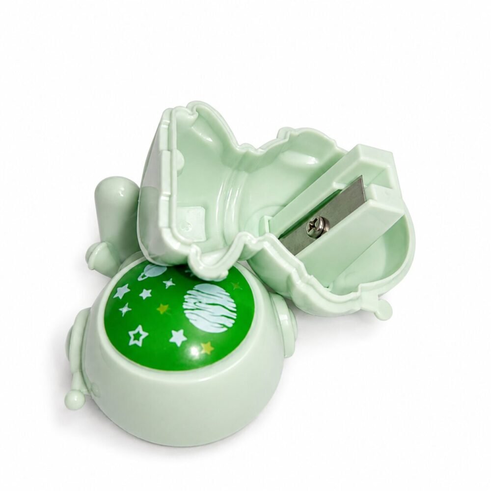 "DONGYANG" Astronaut Pencil Sharpener - مِبراة أقلام